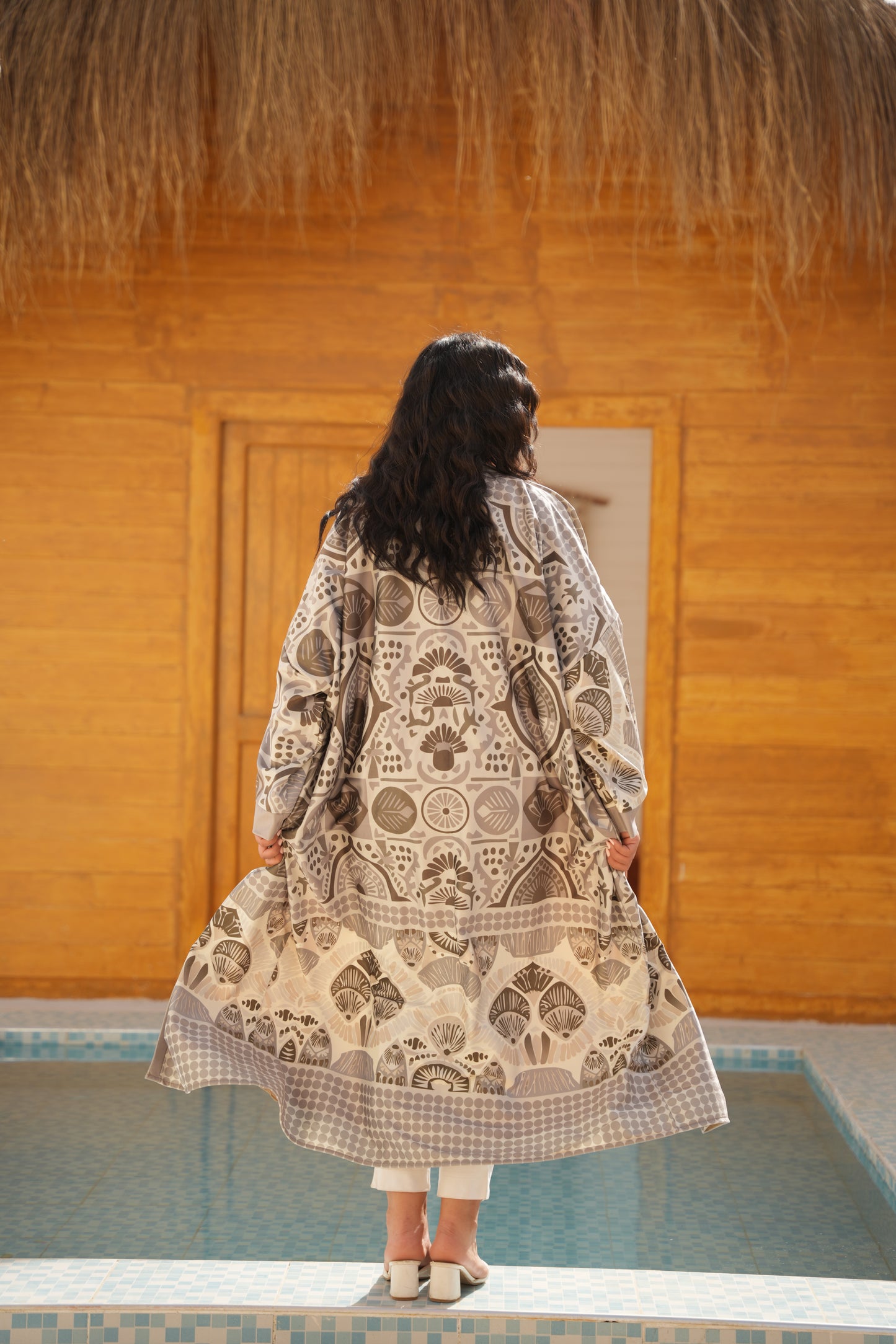Geometric dunes kaftan