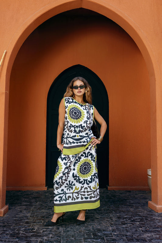 Mirela Set ( Skirt & Blouse )